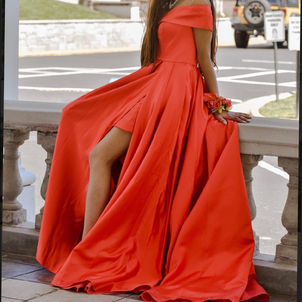 Long prom,formal wedding,formal evening dress